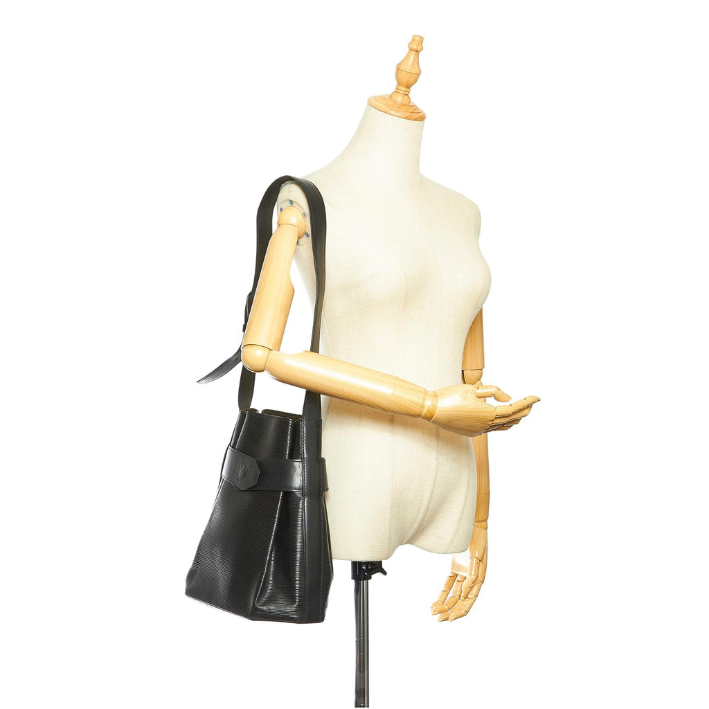 Louis Vuitton Epi Sac dEpaule (SHG-22391)