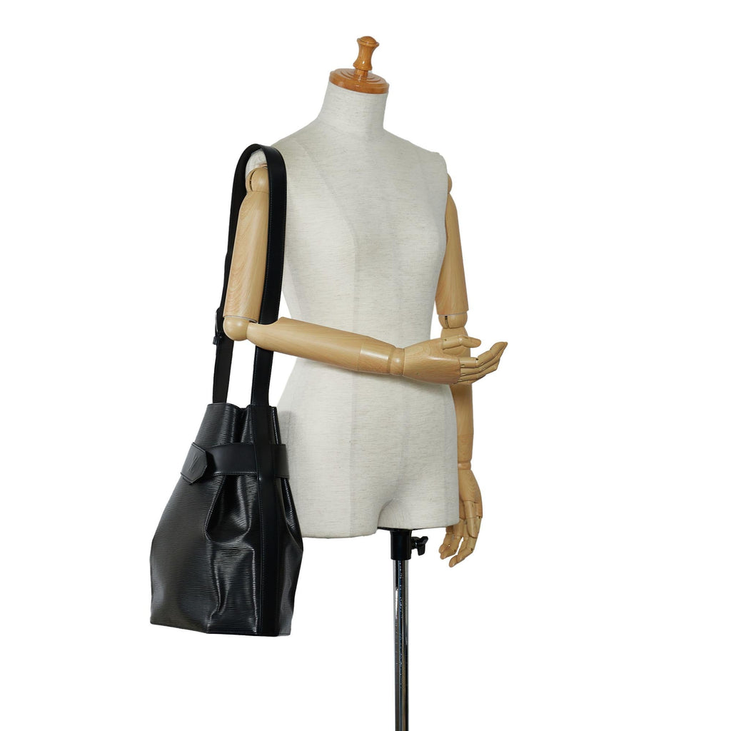 Louis Vuitton Epi Sac dEpaule (SHG-lIYPpb)