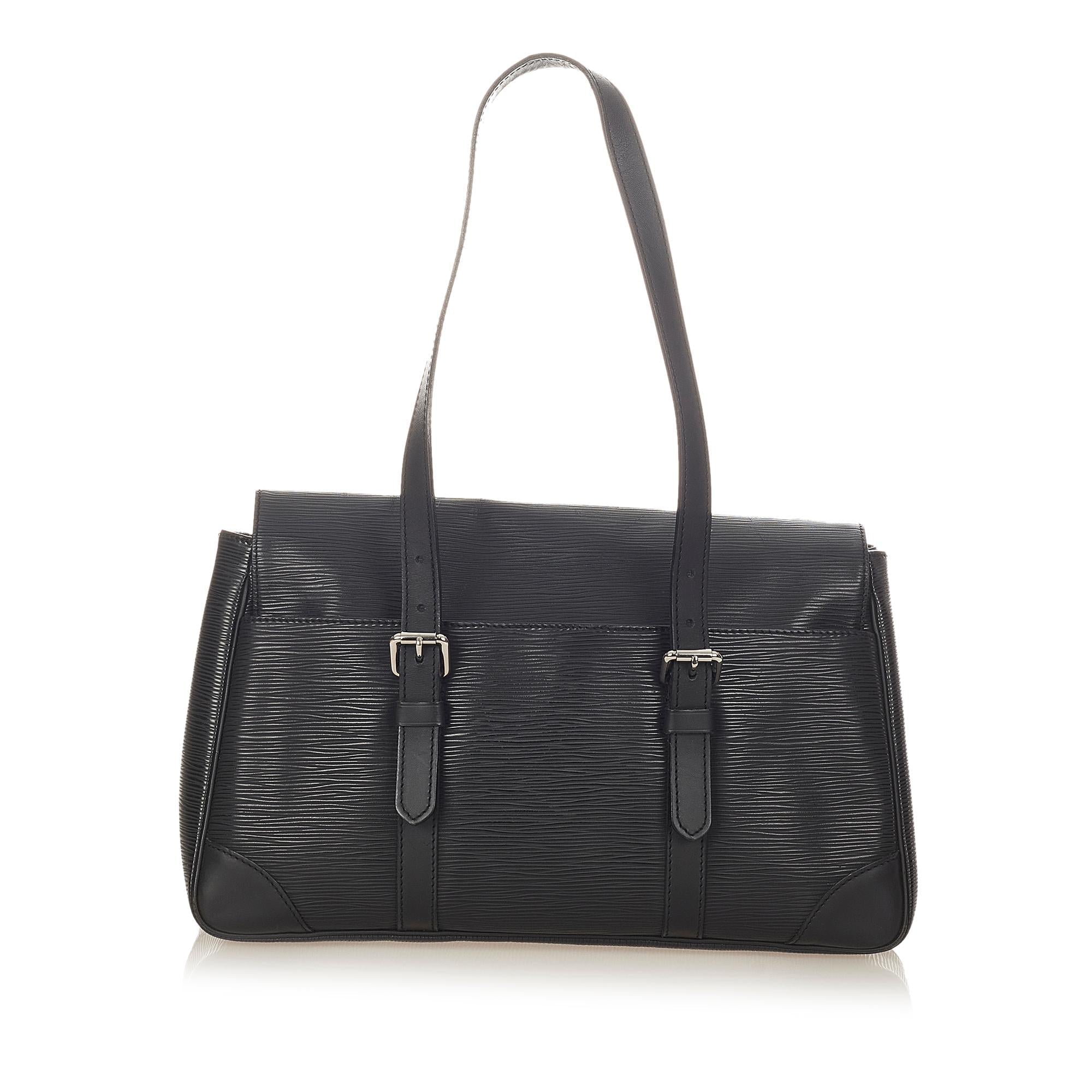 Louis Vuitton Epi Segur MM (SHG-26495)
