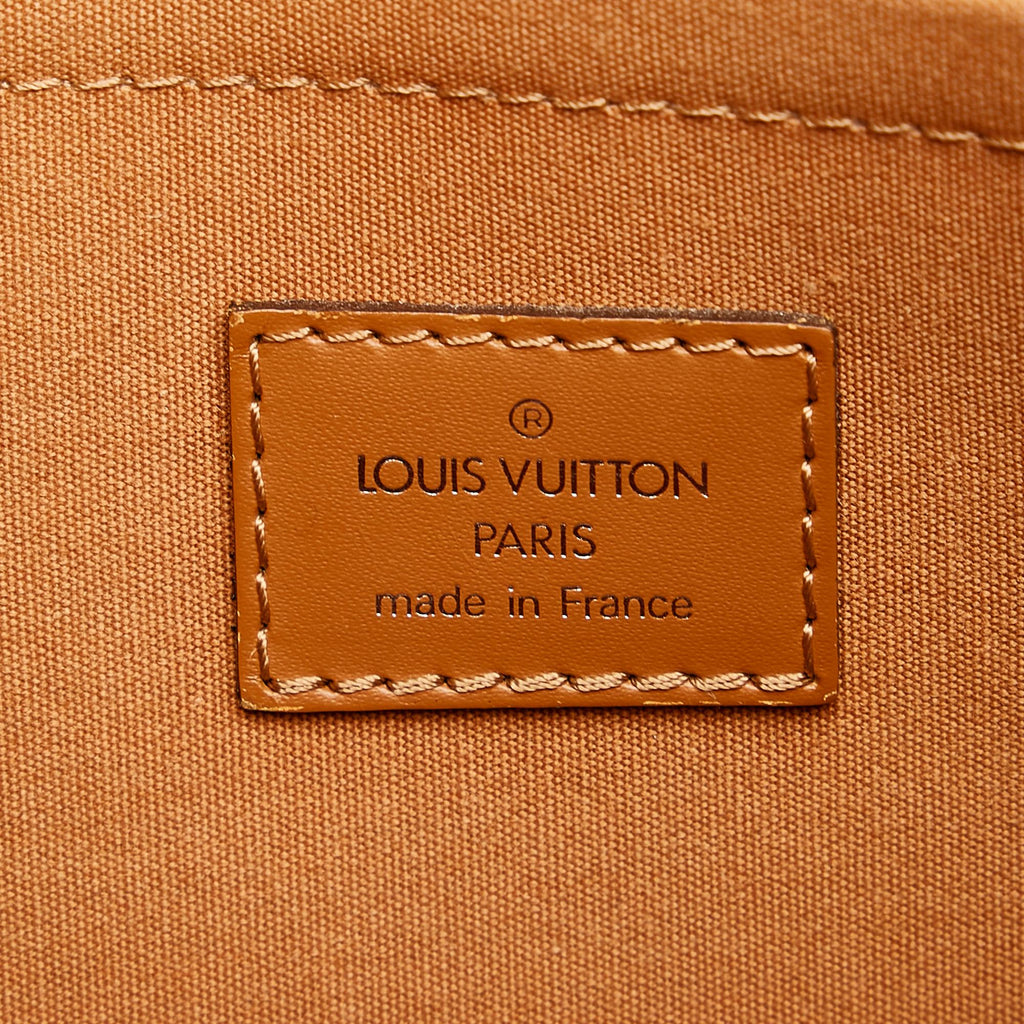Louis Vuitton Epi Segur MM (SHG-30552)