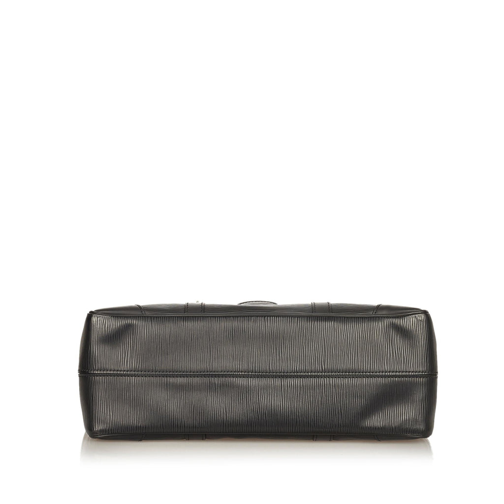 Louis Vuitton Epi Segur MM (SHG-31826)