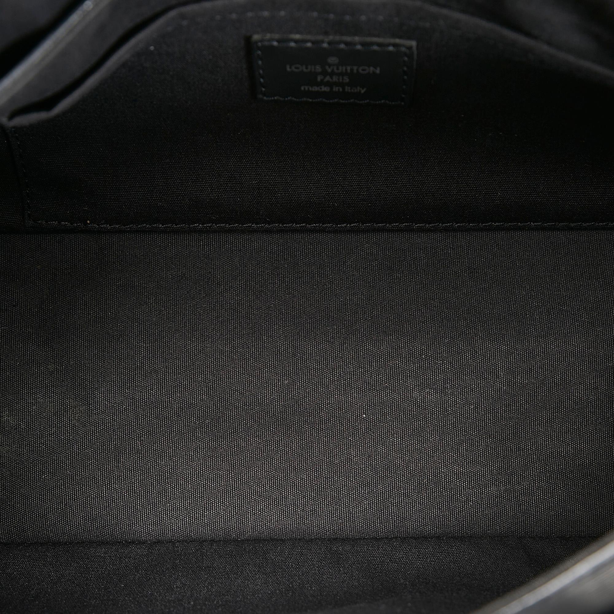 Louis Vuitton Epi Segur PM (SHG-36011)