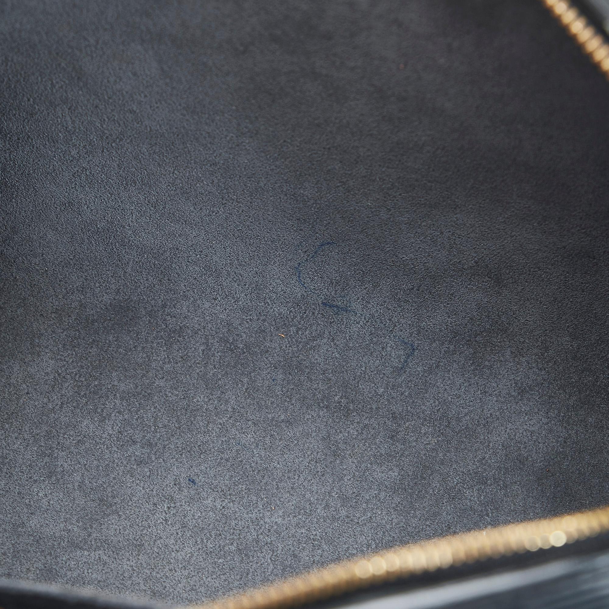 Louis Vuitton Epi Soufflot (SHG-pR7KDO)