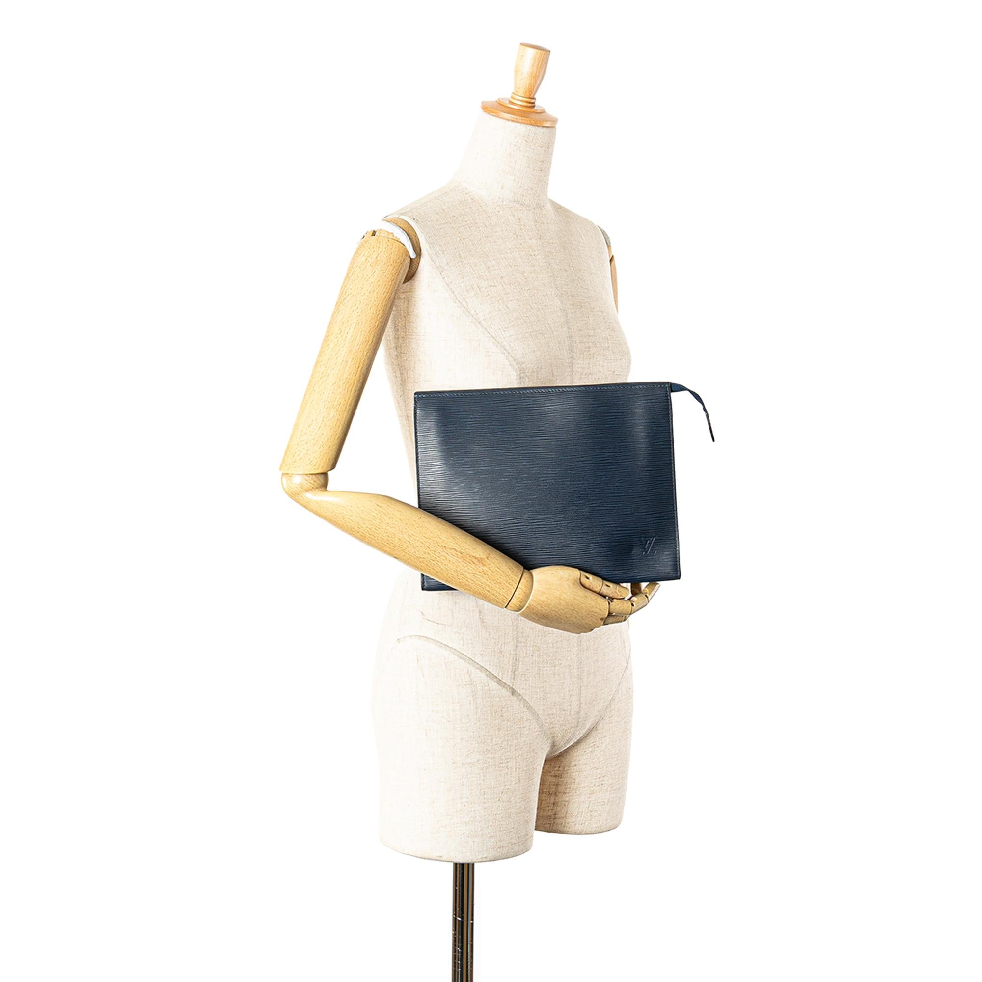 Louis Vuitton Epi Toiletry Pouch 26