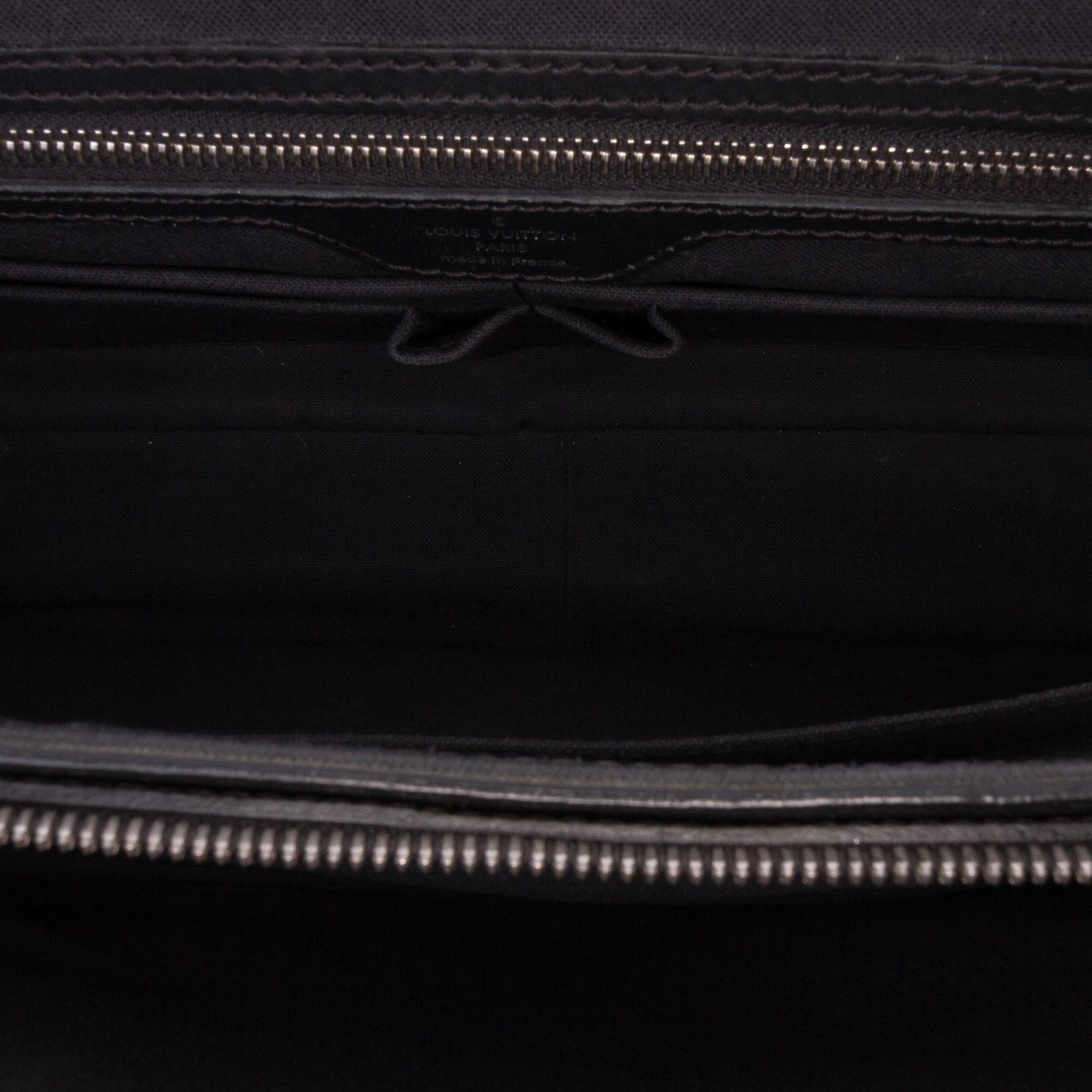 Louis Vuitton Epi Vassili PM