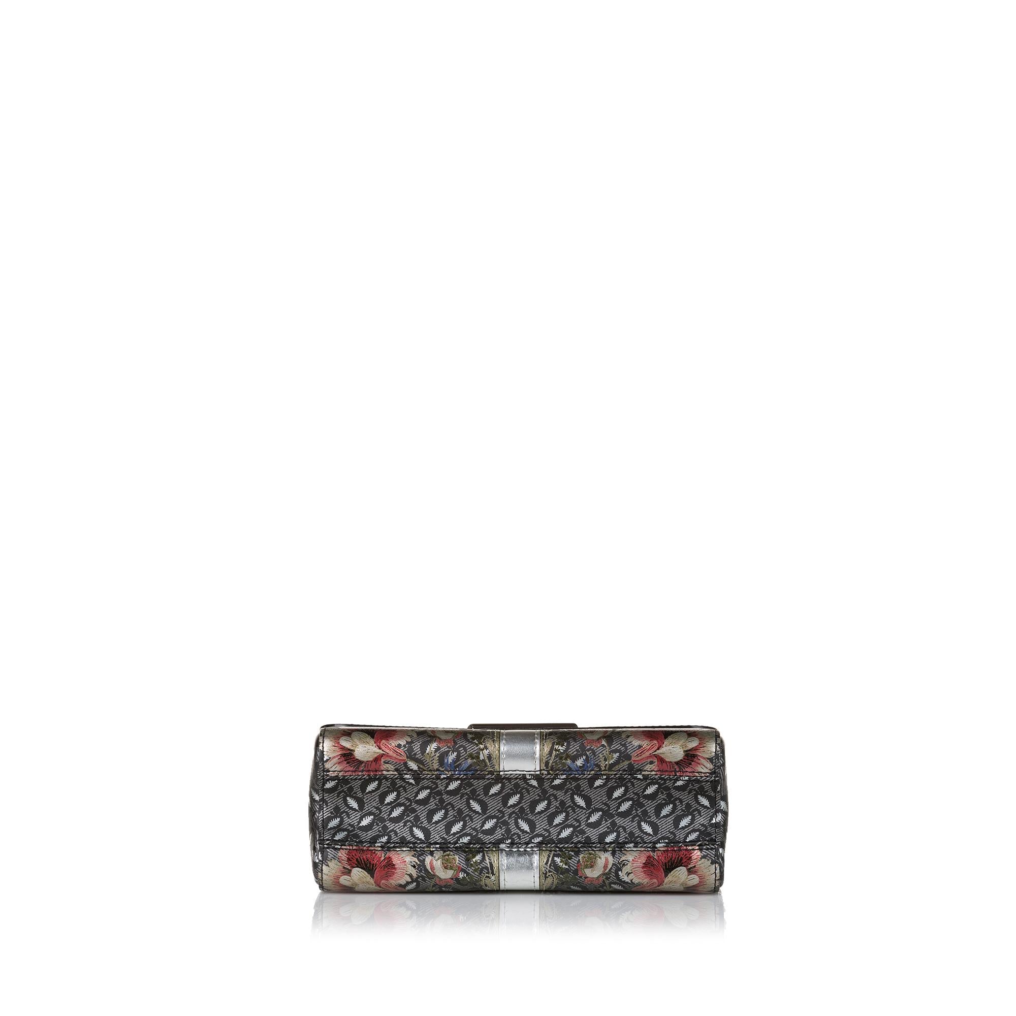 Louis Vuitton Floral Epi Twist MM (SHG-37662)