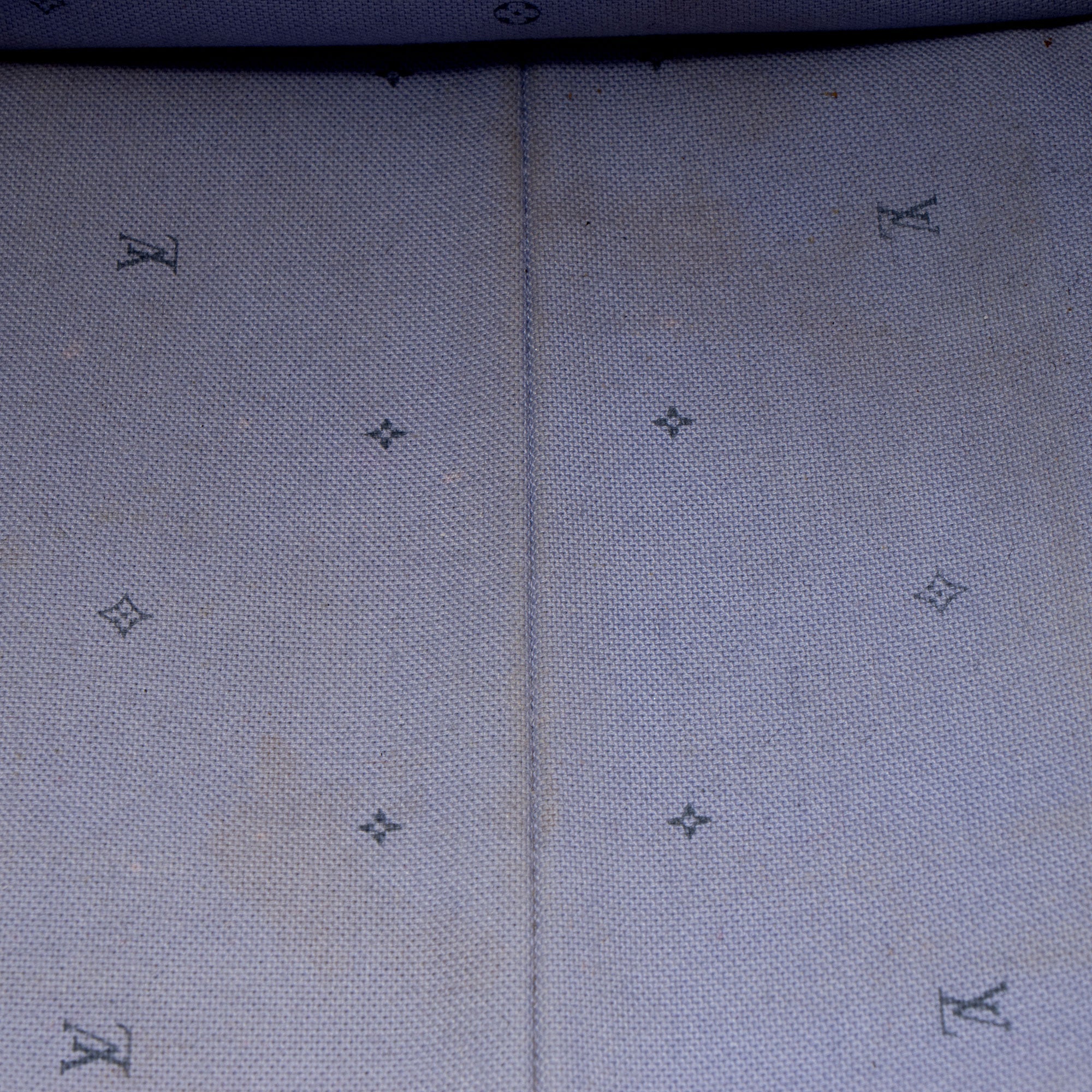 Louis Vuitton Giant Monogram Canvas Escale Onthego GM Tote