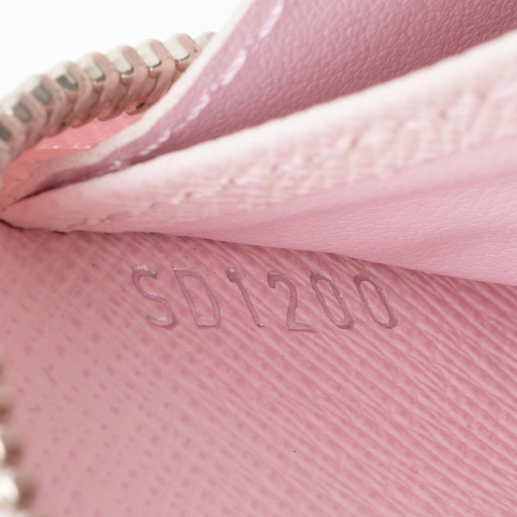 Louis Vuitton Giant Monogram Canvas Escale Zippy Wallet