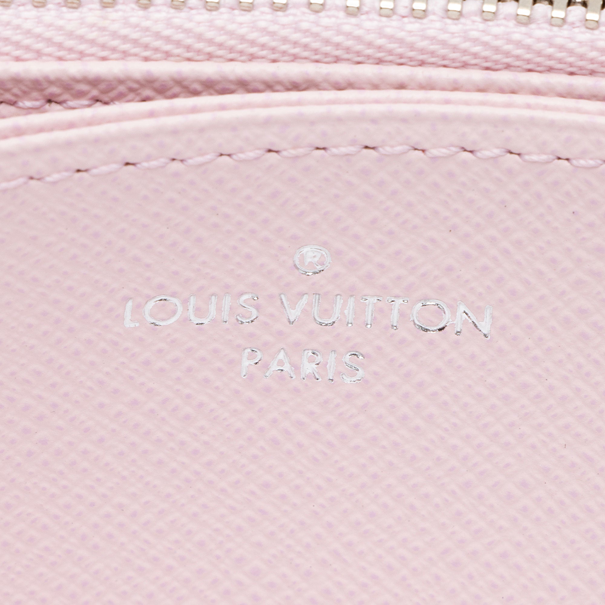 Louis Vuitton Giant Monogram Canvas Escale Zippy Wallet