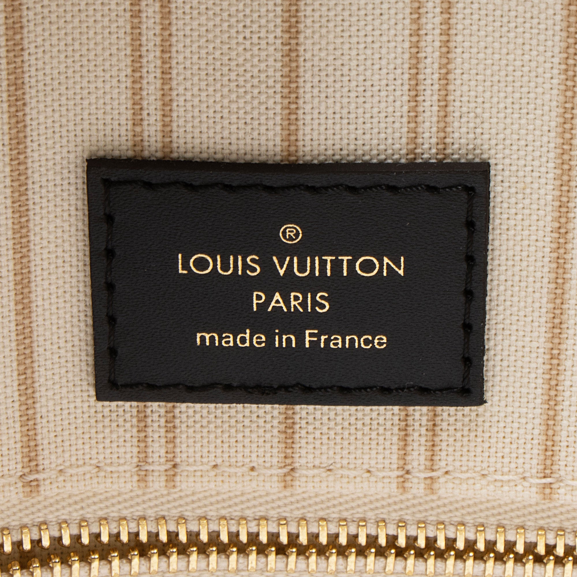 Louis Vuitton Giant Monogram Canvas Jungle Onthego GM Tote
