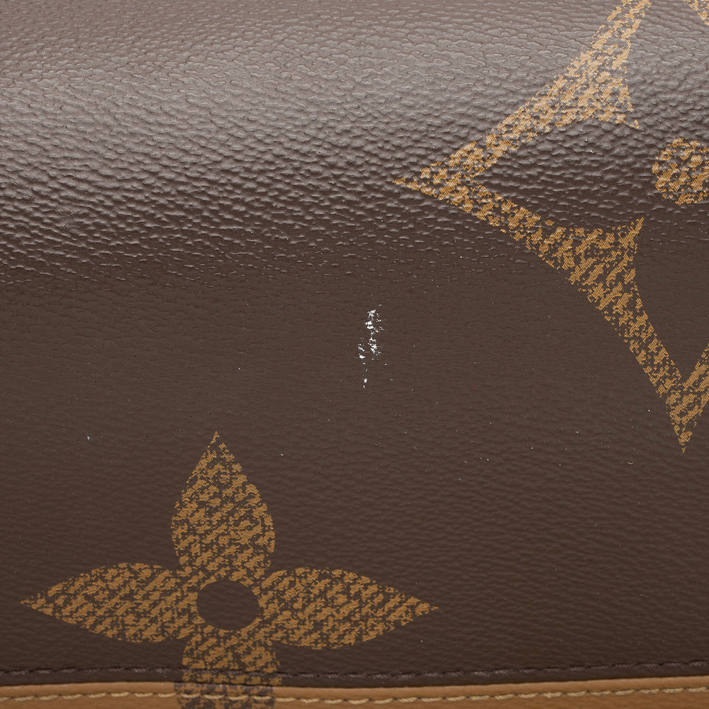 Louis Vuitton Giant Monogram Canvas Onthego GM Tote (SHF-lDNprR)