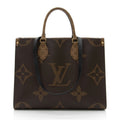 Louis Vuitton Giant Monogram Canvas Onthego MM Tote (SHF-tL87g4)