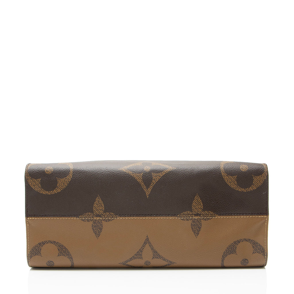 Louis Vuitton Giant Monogram Canvas Onthego MM Tote