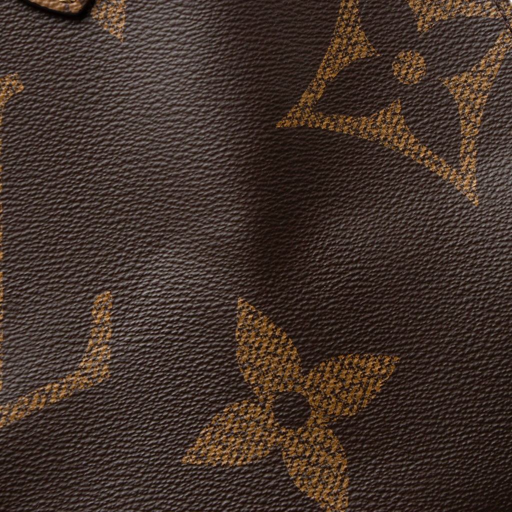Louis Vuitton Giant Monogram Canvas Onthego MM Tote