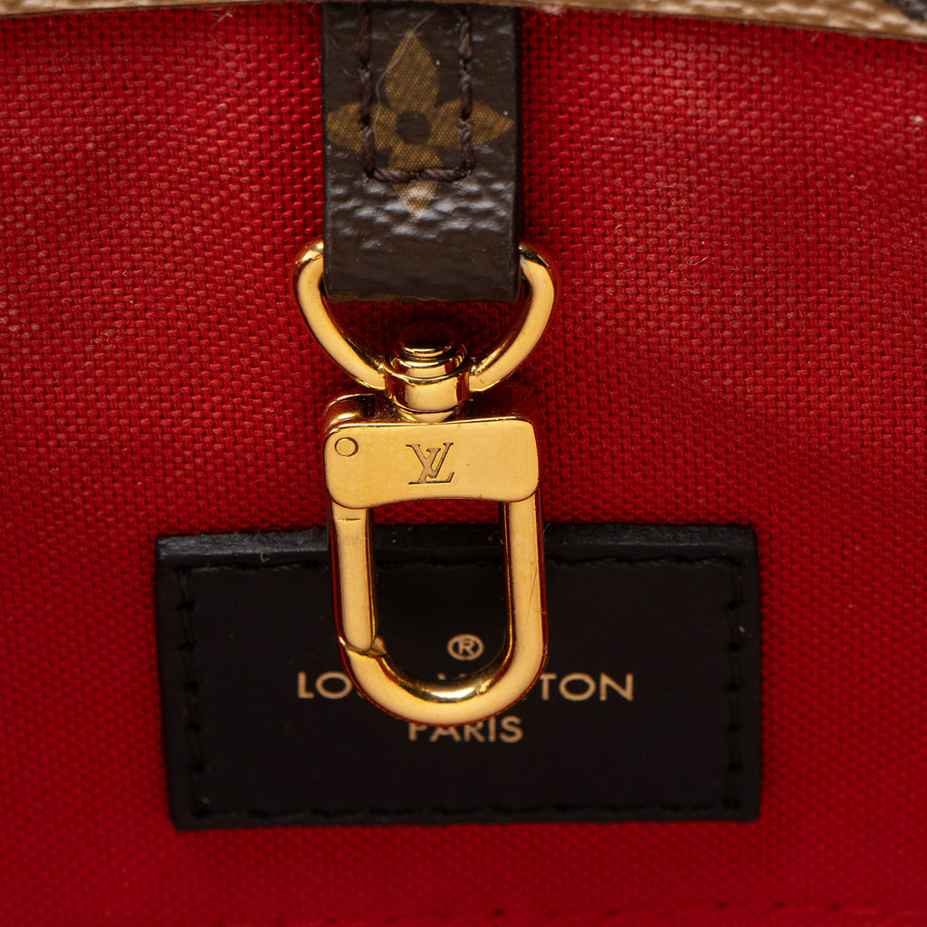 Louis Vuitton Giant Monogram Canvas Onthego MM Tote