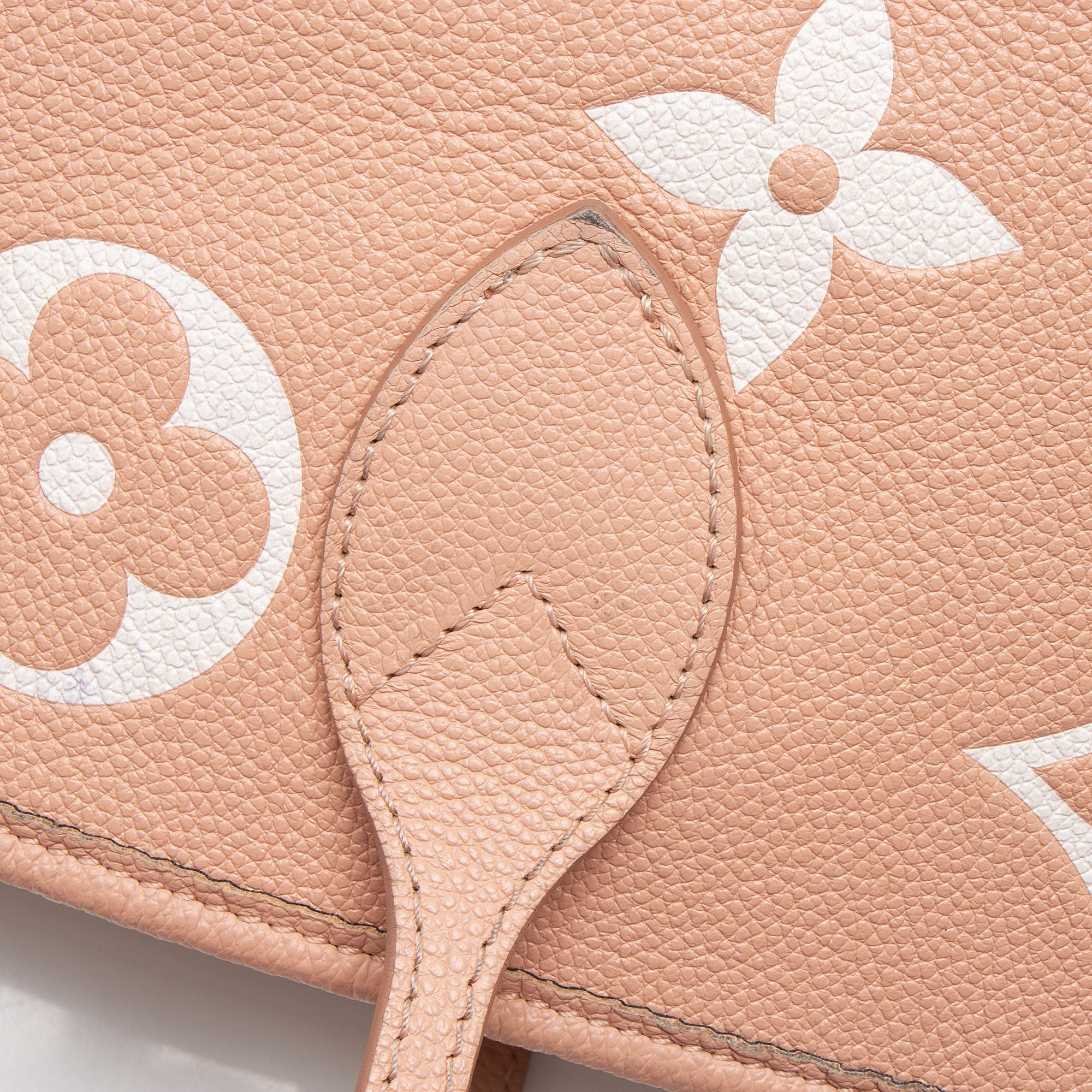 Louis Vuitton Giant Monogram Empreinte Bicolor Neverfull MM Tote