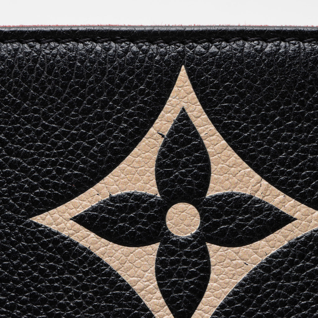 Louis Vuitton Giant Monogram Empreinte Bicolor Onthego MM Tote