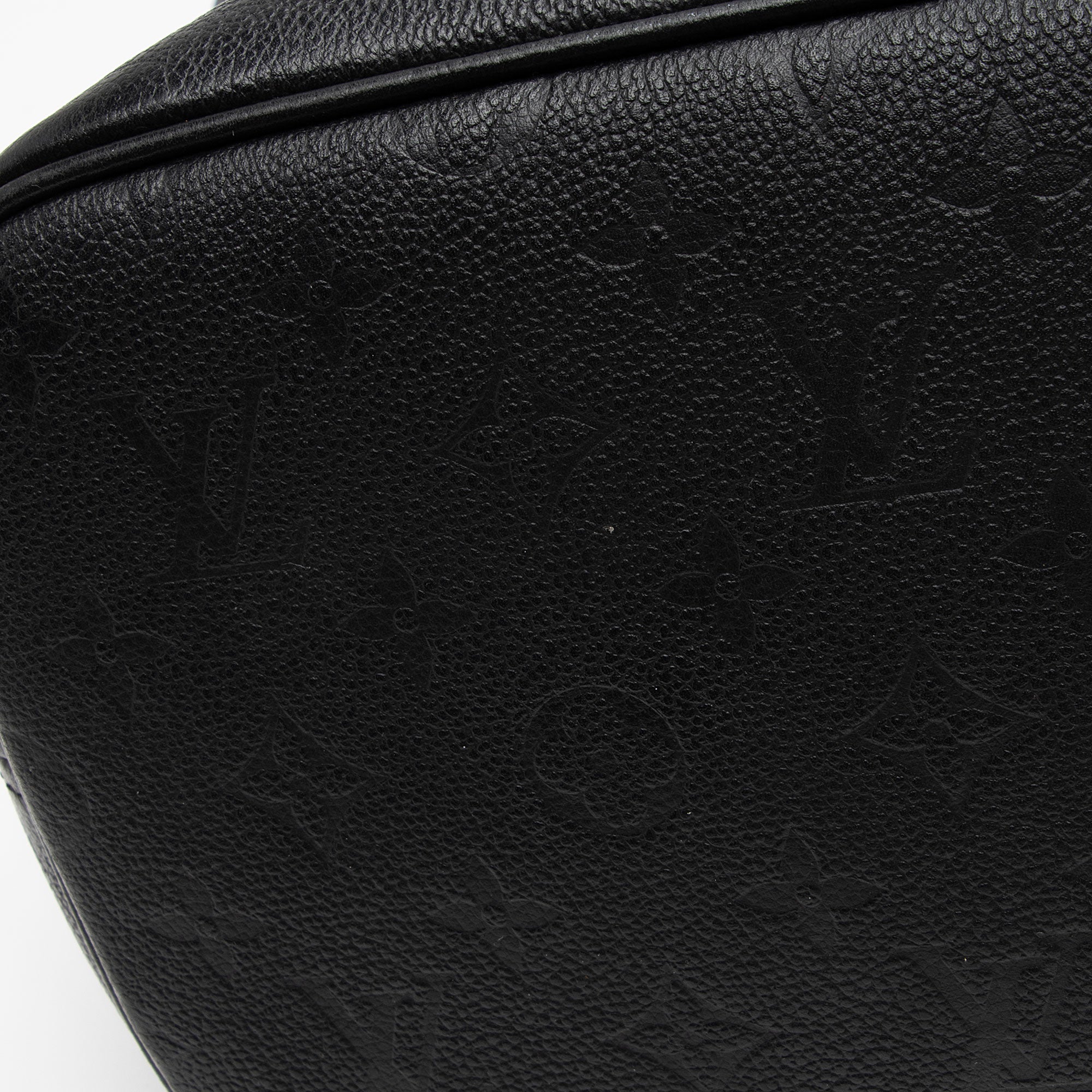Louis Vuitton Giant Monogram Empreinte Neverfull MM Tote (SHF-wMk0I8)