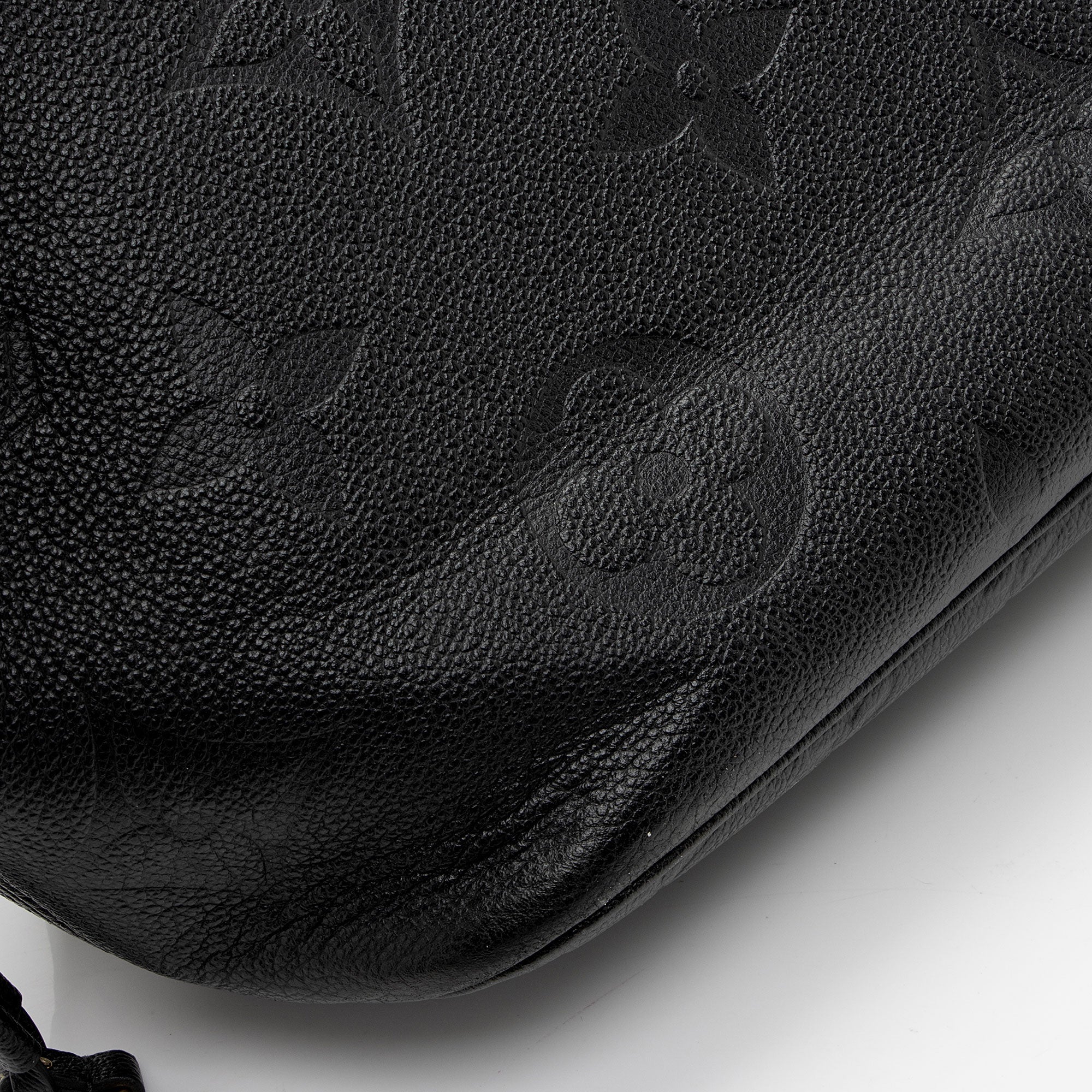Louis Vuitton Giant Monogram Empreinte Neverfull MM Tote (SHF-E0qtCY)