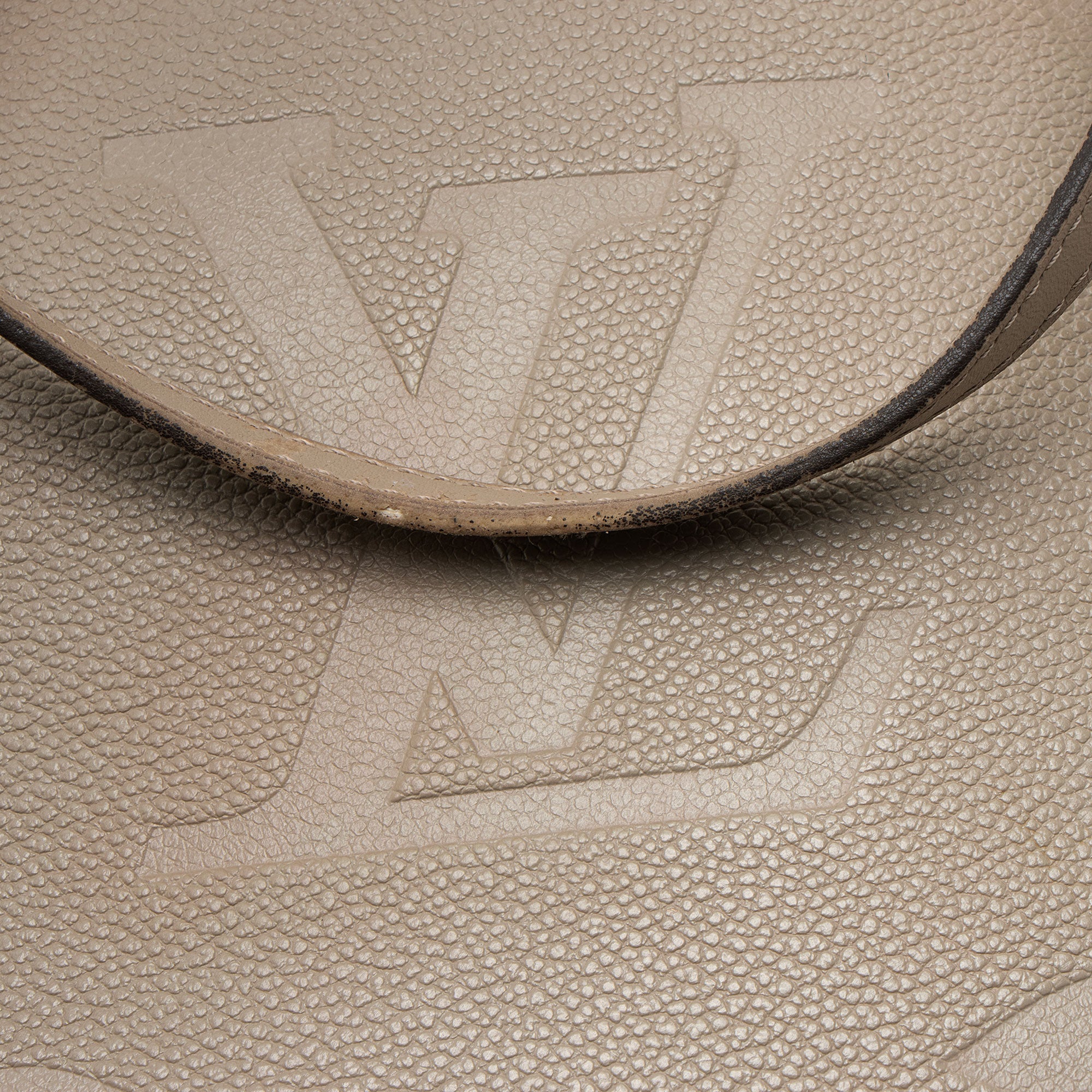 Louis Vuitton Giant Monogram Empreinte Onthego MM Tote