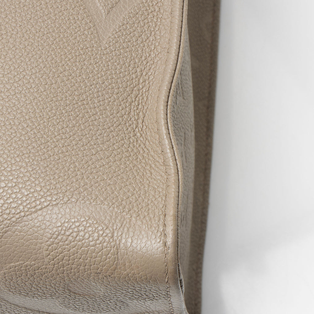 Louis Vuitton Giant Monogram Empreinte Onthego MM Tote