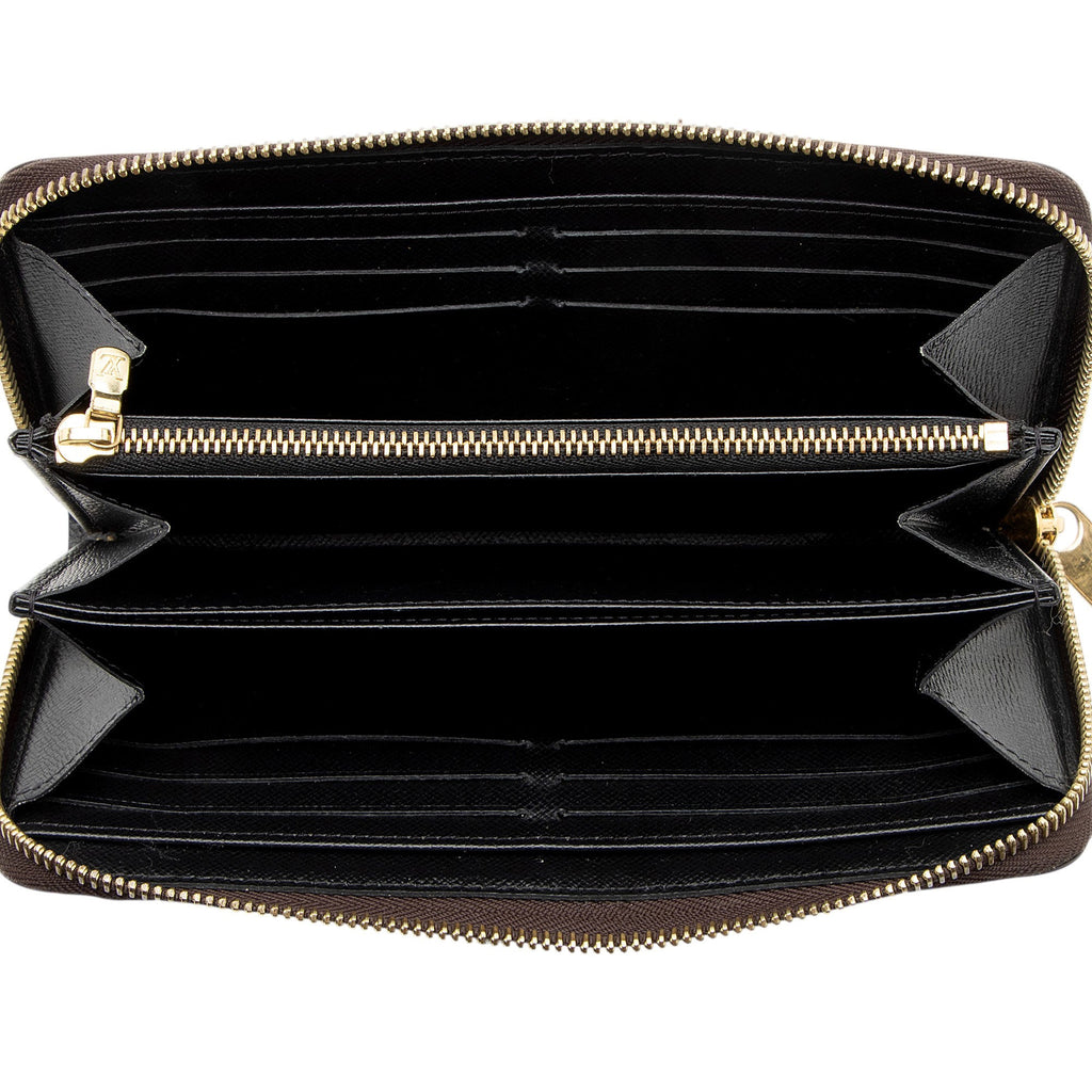 Louis Vuitton Giant Reverse Monogram Zippy Wallet