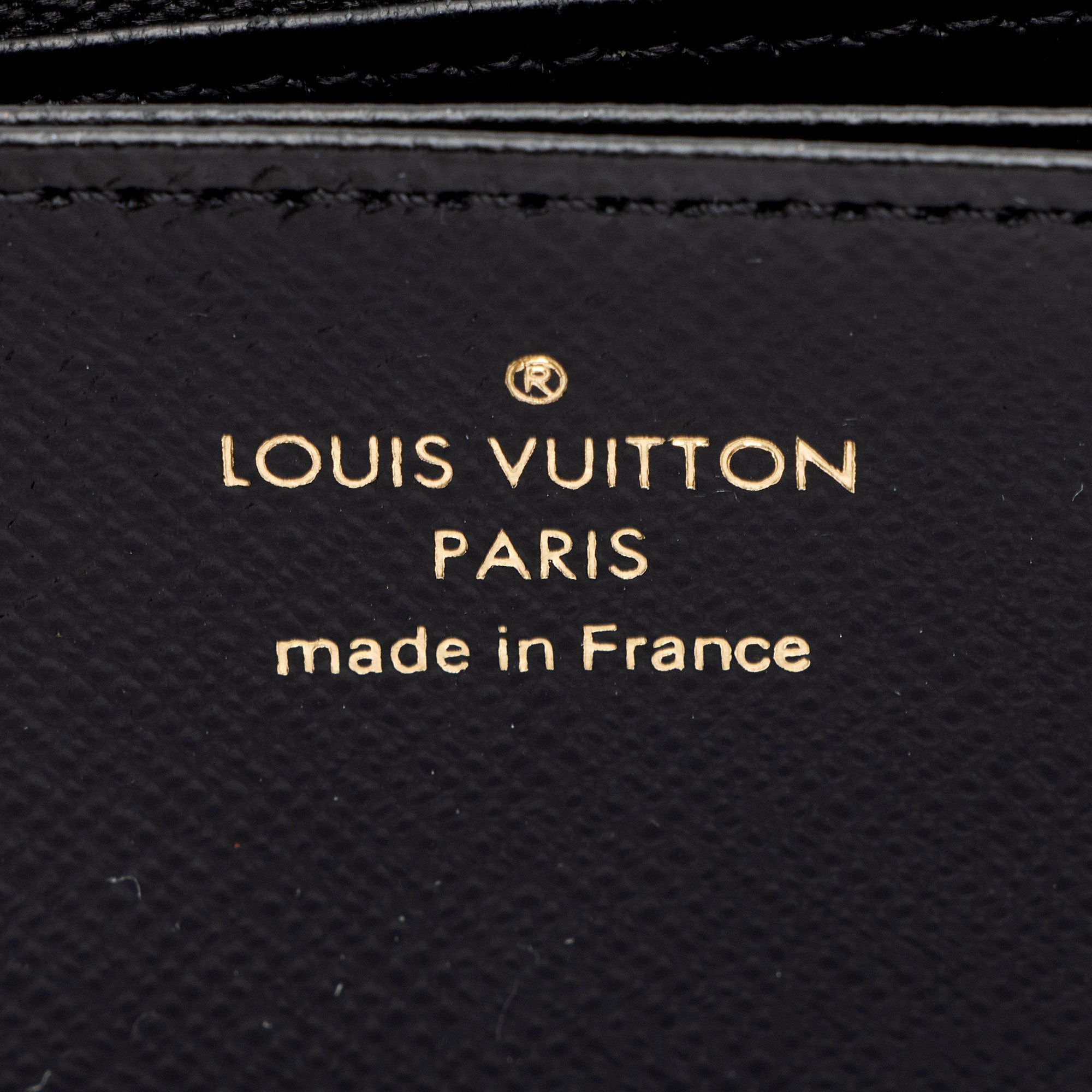 Louis Vuitton Giant Reverse Monogram Zippy Wallet