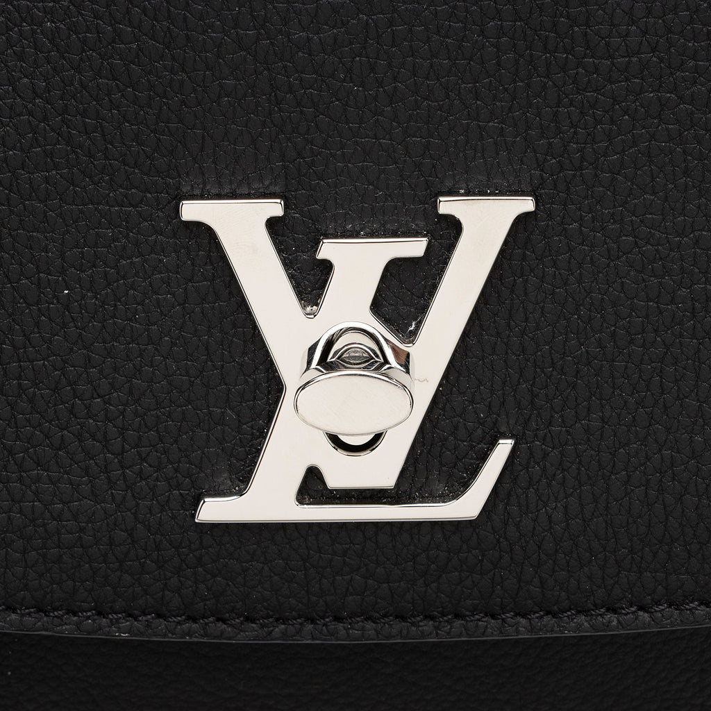 Louis Vuitton Grained Calfskin Lockme Ever MM Satchel (SHF-xxWmqD)