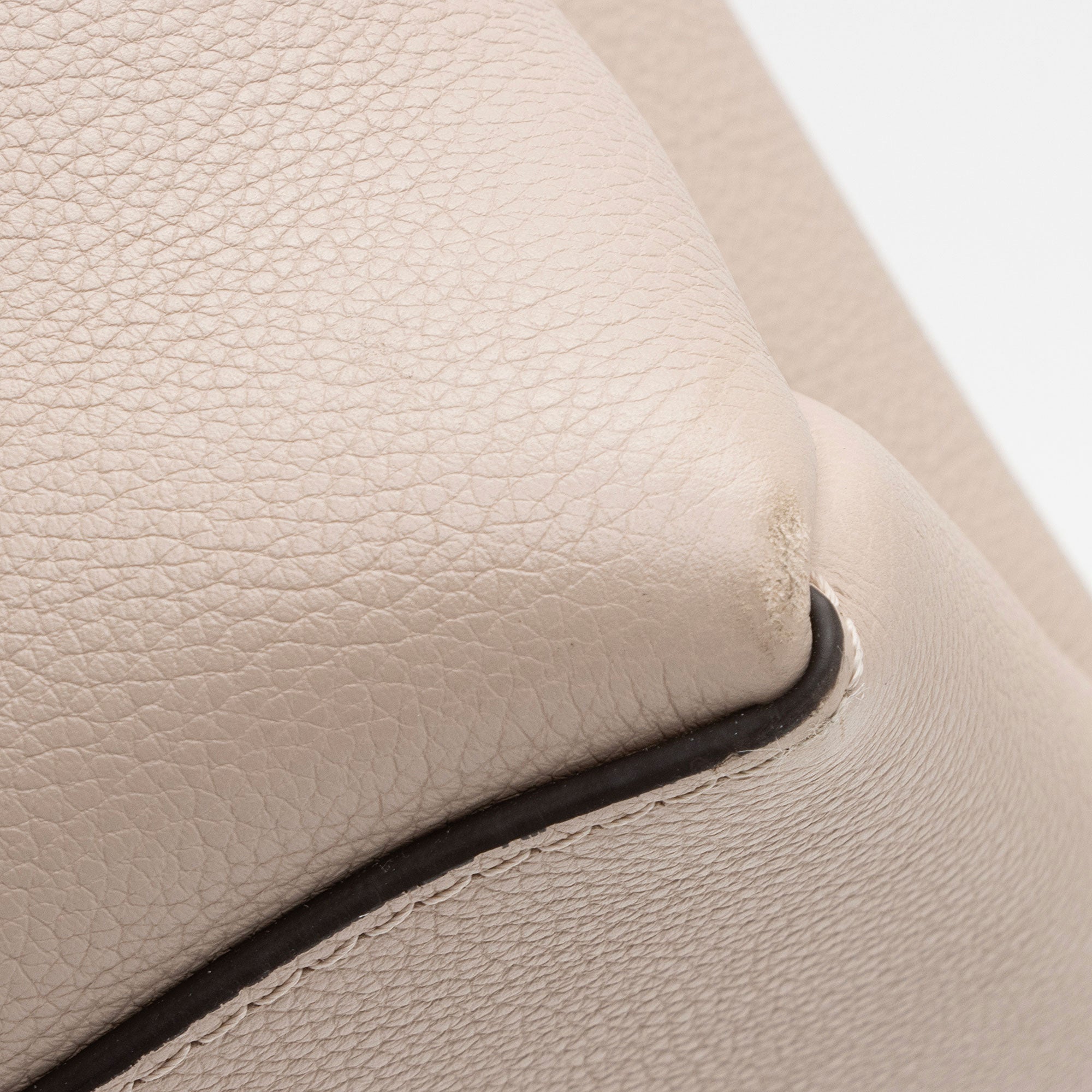 Louis Vuitton Grained Calfskin Lockme Shopper Tote (SHF-rjiNdJ)