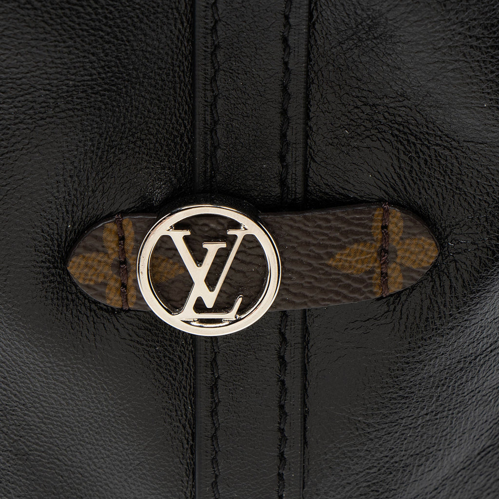 Louis Vuitton Lambskin CarryAll Vibe MM Shoulder Bag