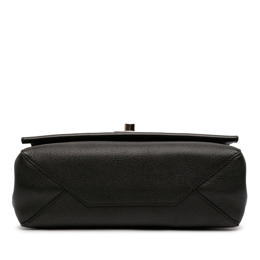 Louis Vuitton Leather Lockme II