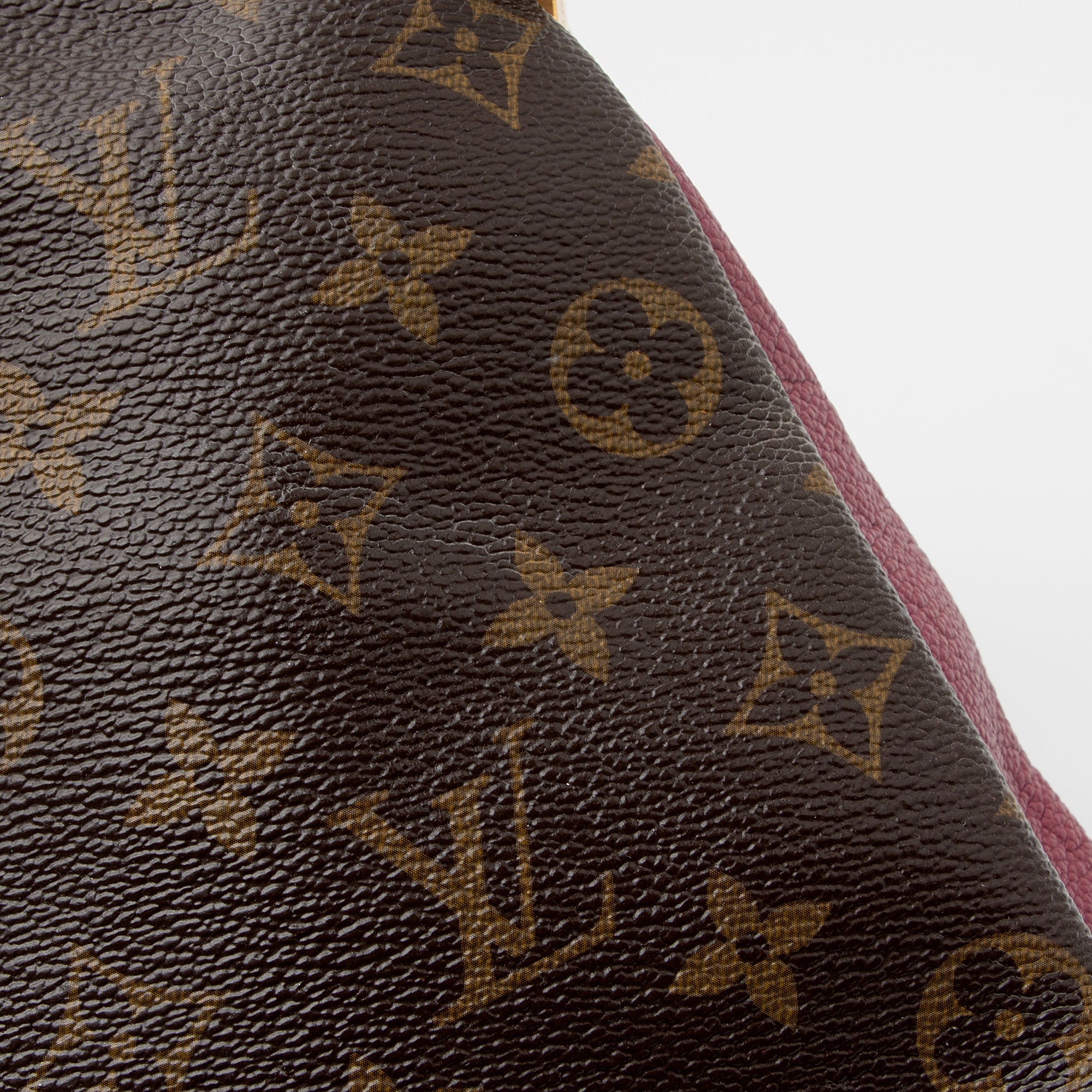 Louis Vuitton Monogram Canvas Pallas Satchel (SHF-xQr4l4)