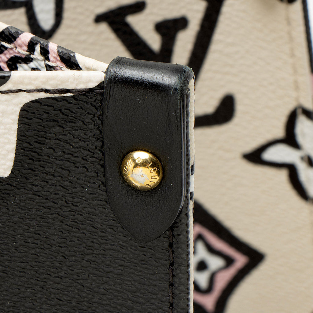 Louis Vuitton Limited Edition Giant Monogram Canvas Wild At Heart Onthego GM Tote