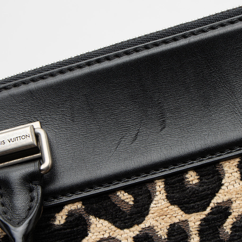 Louis Vuitton Limited Edition Leopard N/S Tote (SHF-bjMQCn)