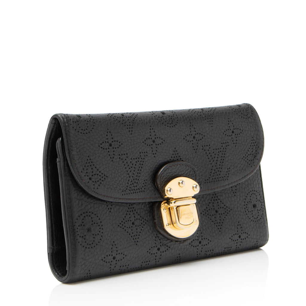 Louis Vuitton Mahina Leather Amelia Wallet