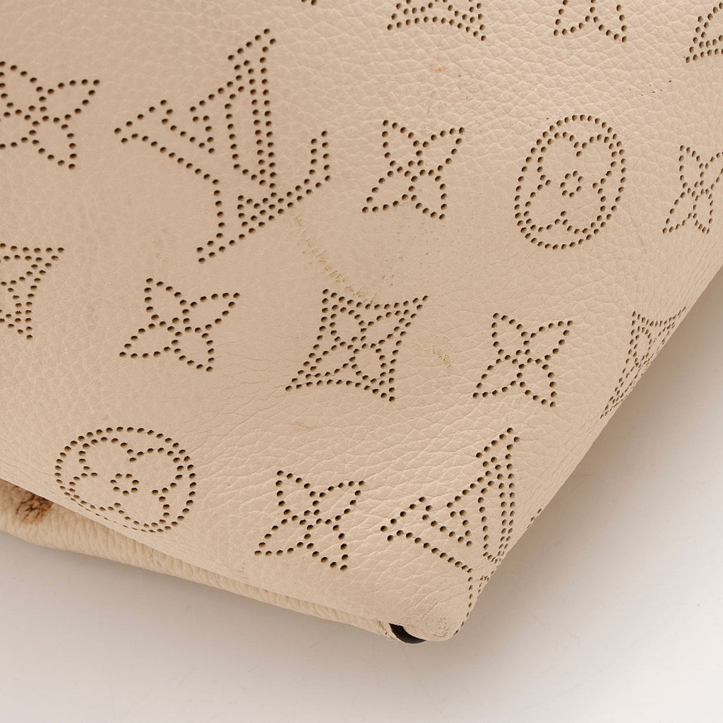 Louis Vuitton Mahina Leather Carmel Hobo