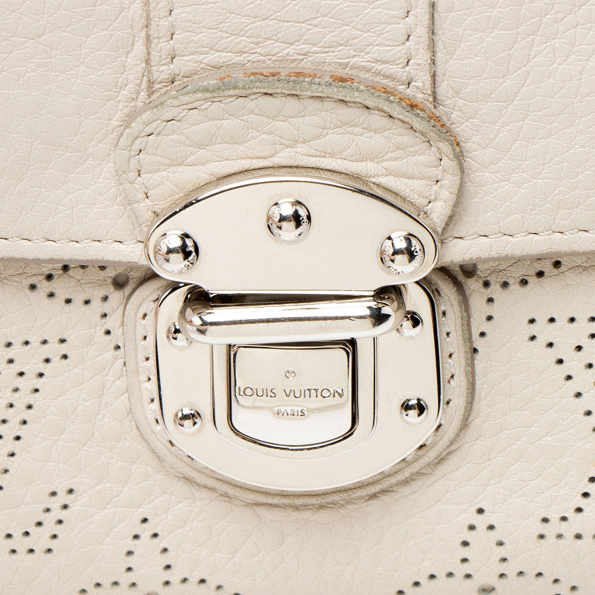 Louis Vuitton Mahina Leather Iris Wallet