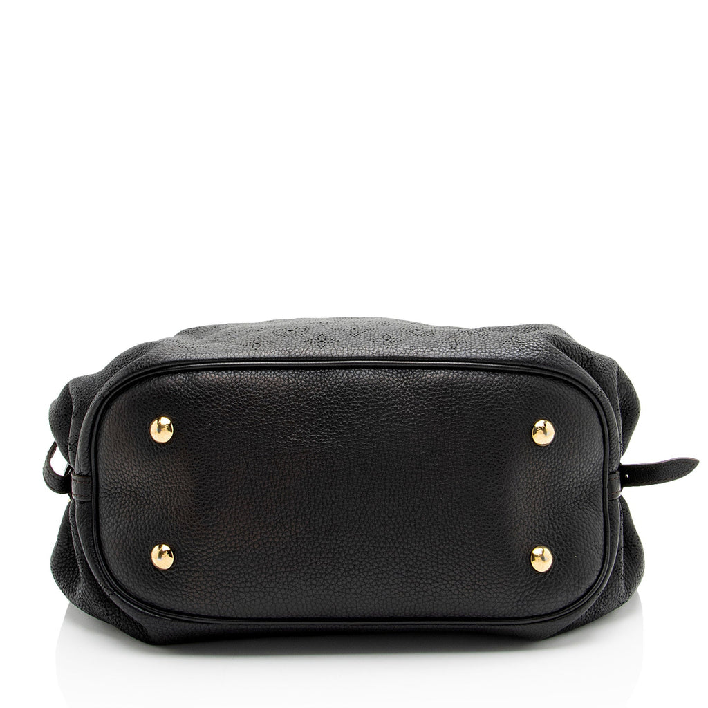 Louis Vuitton Mahina Leather L Hobo