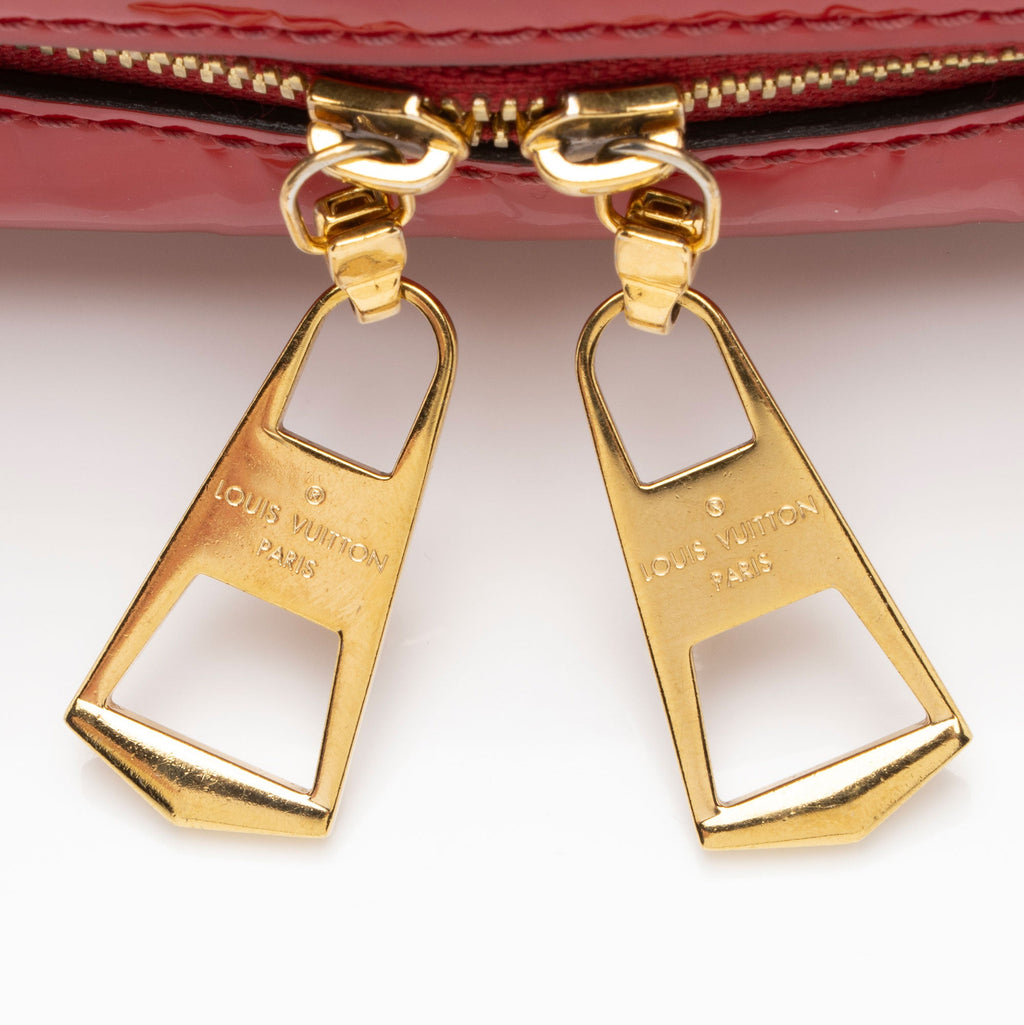 Louis Vuitton Miroir Patent Leather Venice Shoulder Bag (SHF-KHz2fu)