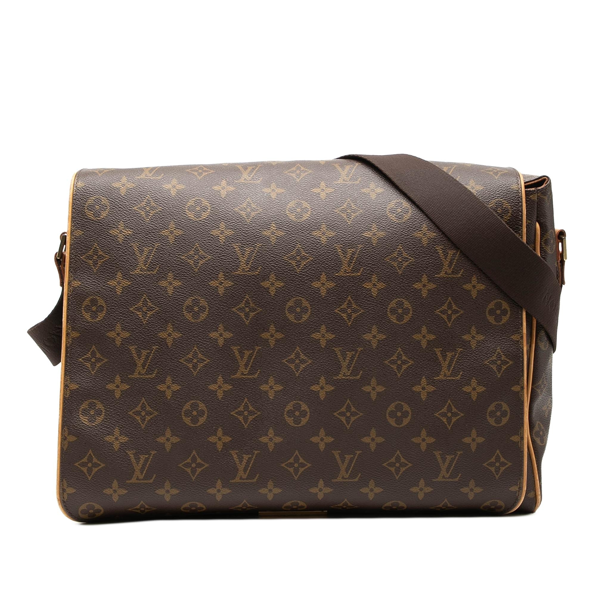 Louis Vuitton Monogram Abbesses