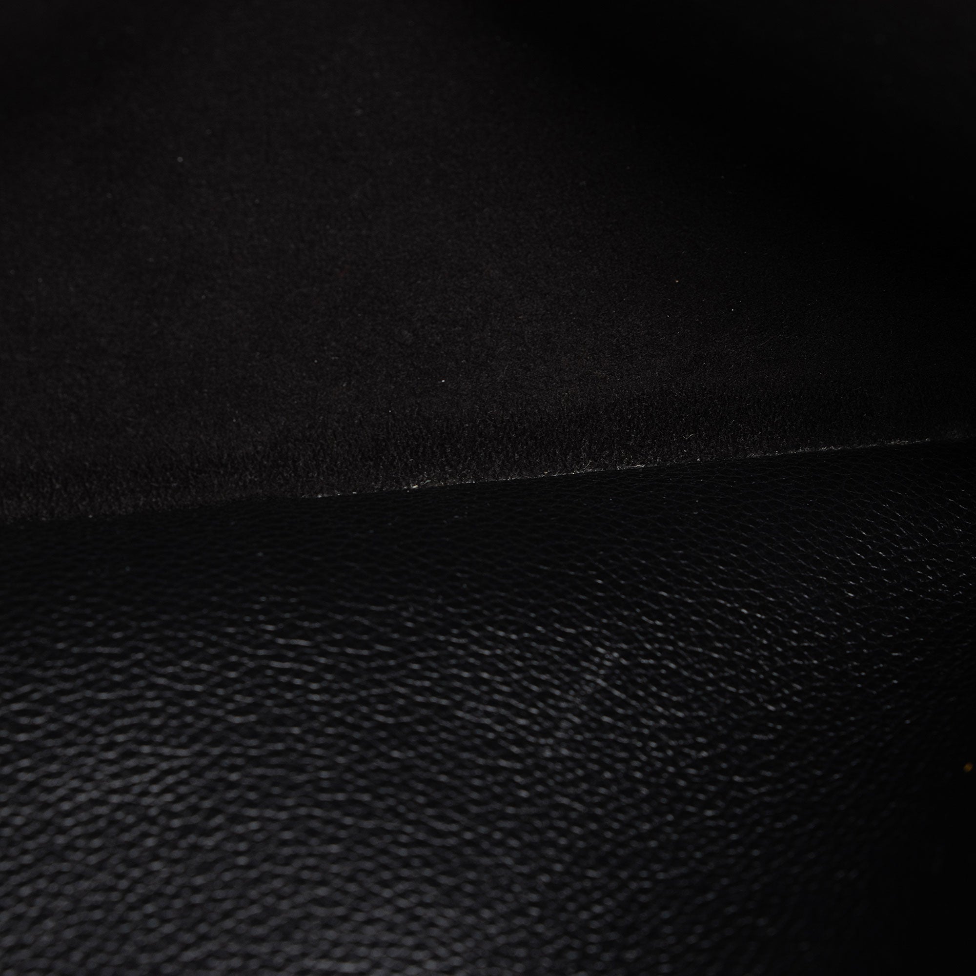 Louis Vuitton Monogram Canvas Alma BNB Satchel (SHF-Xg1v6F)