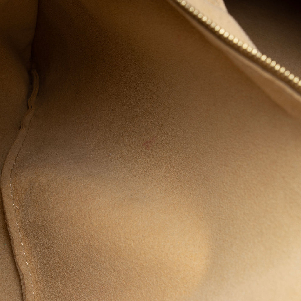 Louis Vuitton Monogram Canvas Artsy MM Shoulder Bag (SHF-ljRbnx)