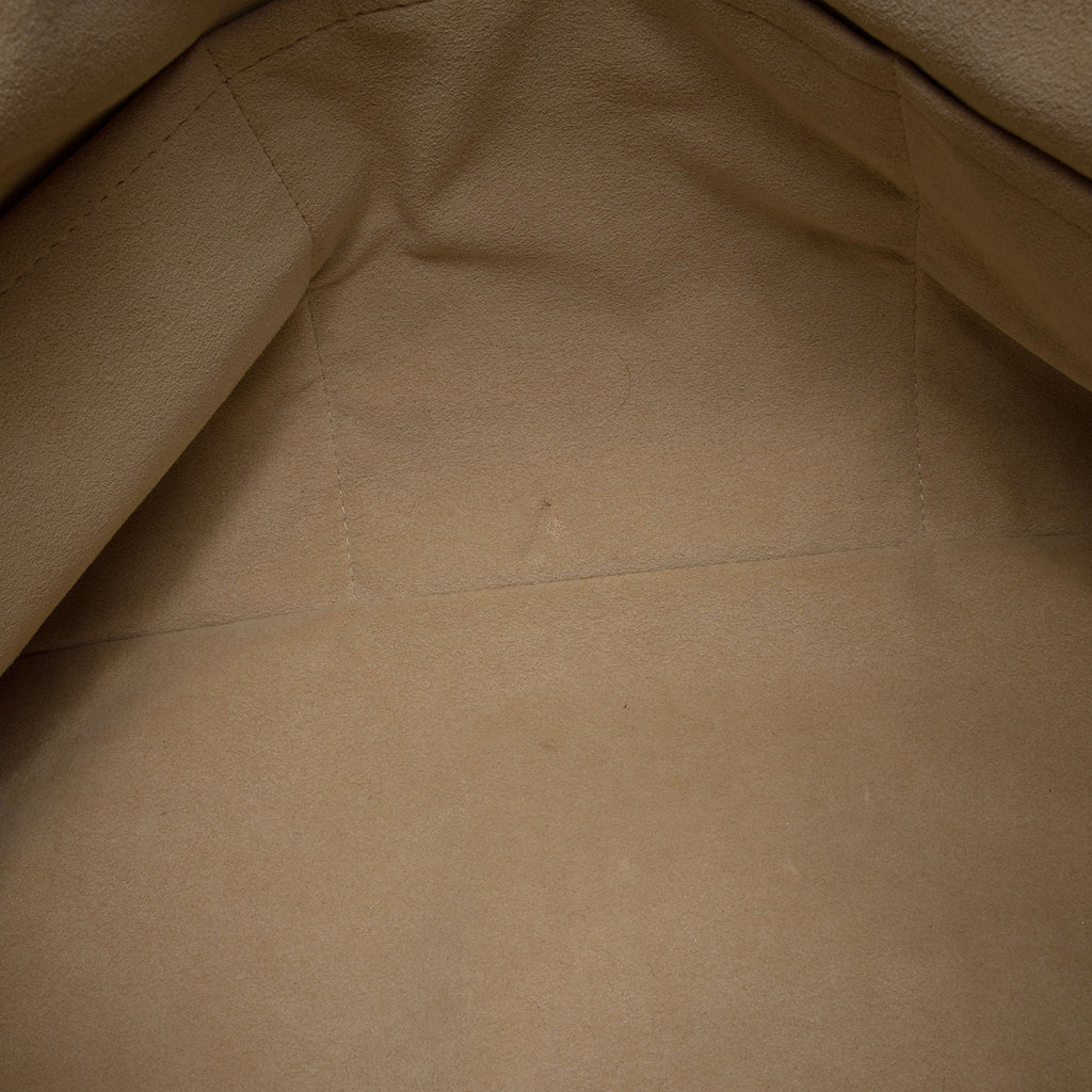 Louis Vuitton Monogram Canvas Artsy MM Shoulder Bag (SHF-sGWlCK)