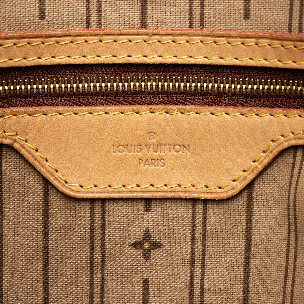 Louis Vuitton Monogram Canvas Delightful GM Shoulder Bag