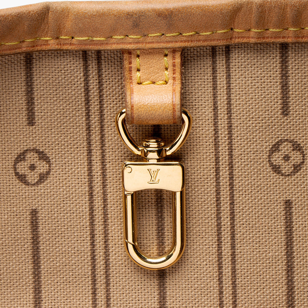Louis Vuitton Monogram Canvas Delightful MM Shoulder Bag