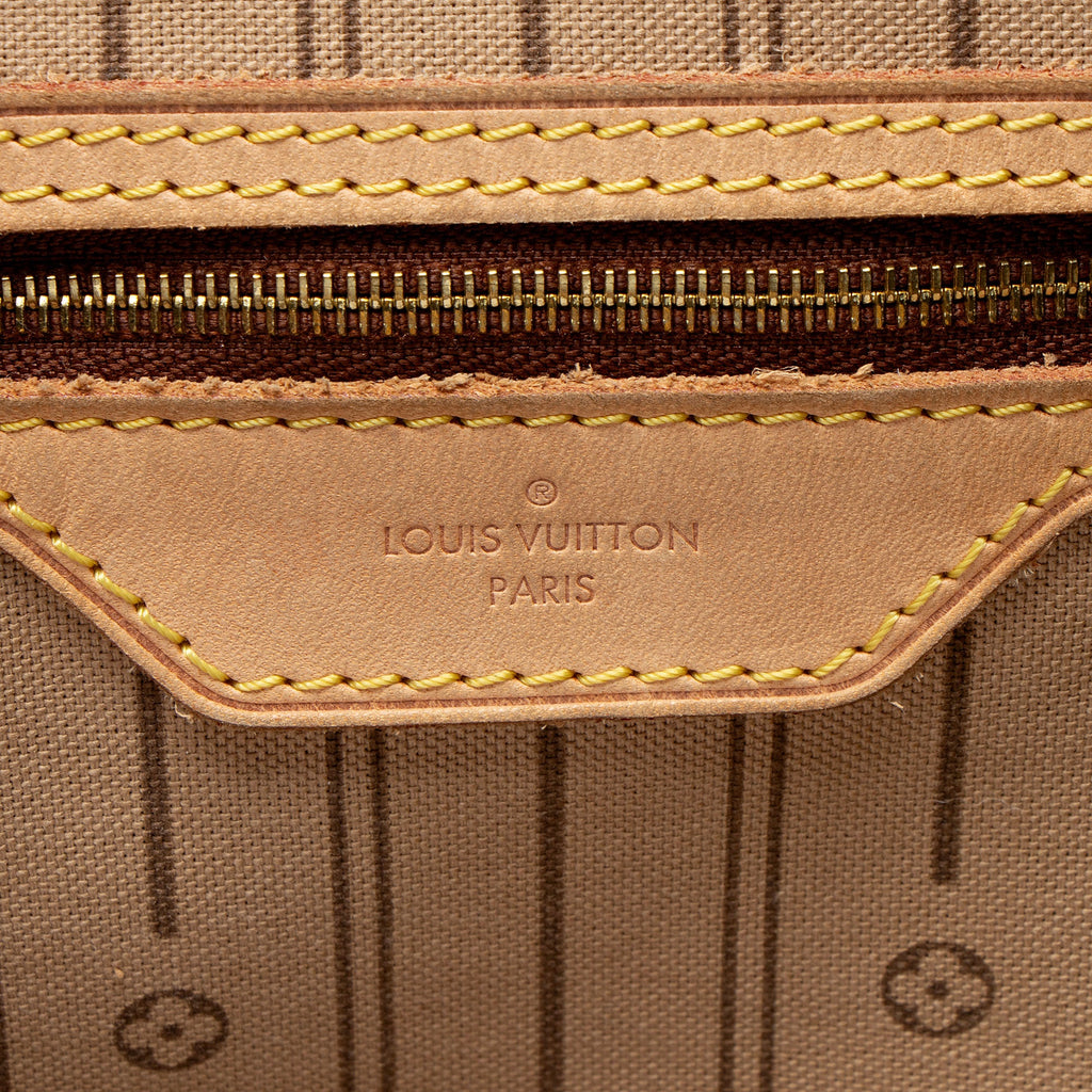 Louis Vuitton Monogram Canvas Delightful MM Shoulder Bag