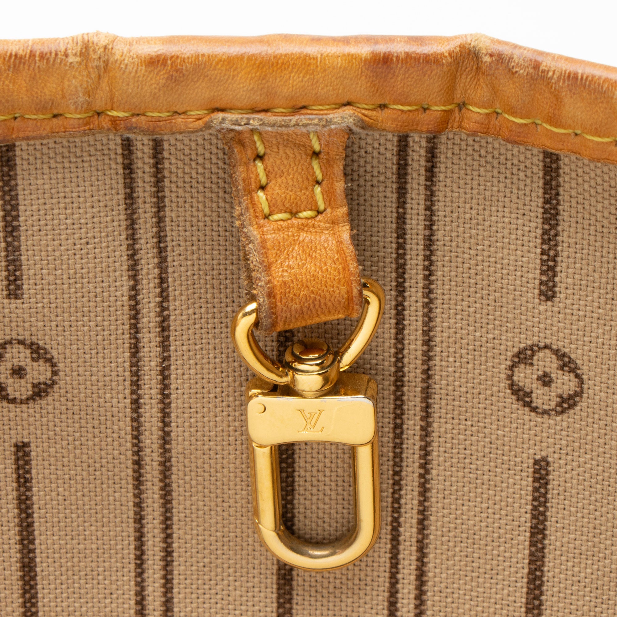 Louis Vuitton Monogram Canvas Delightful MM Shoulder Bag