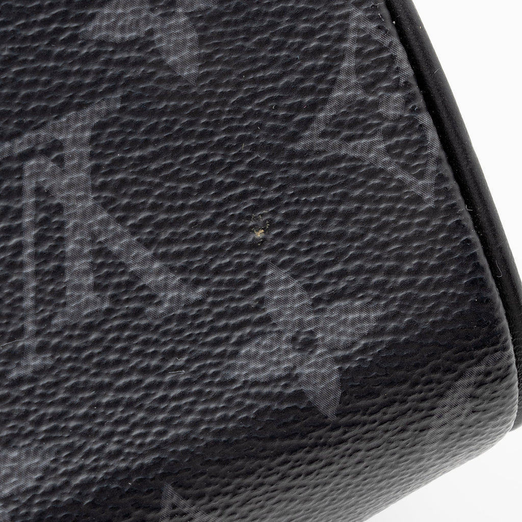 Louis Vuitton Monogram Canvas Eclipse District PM Messenger Bag (SHF-22859)