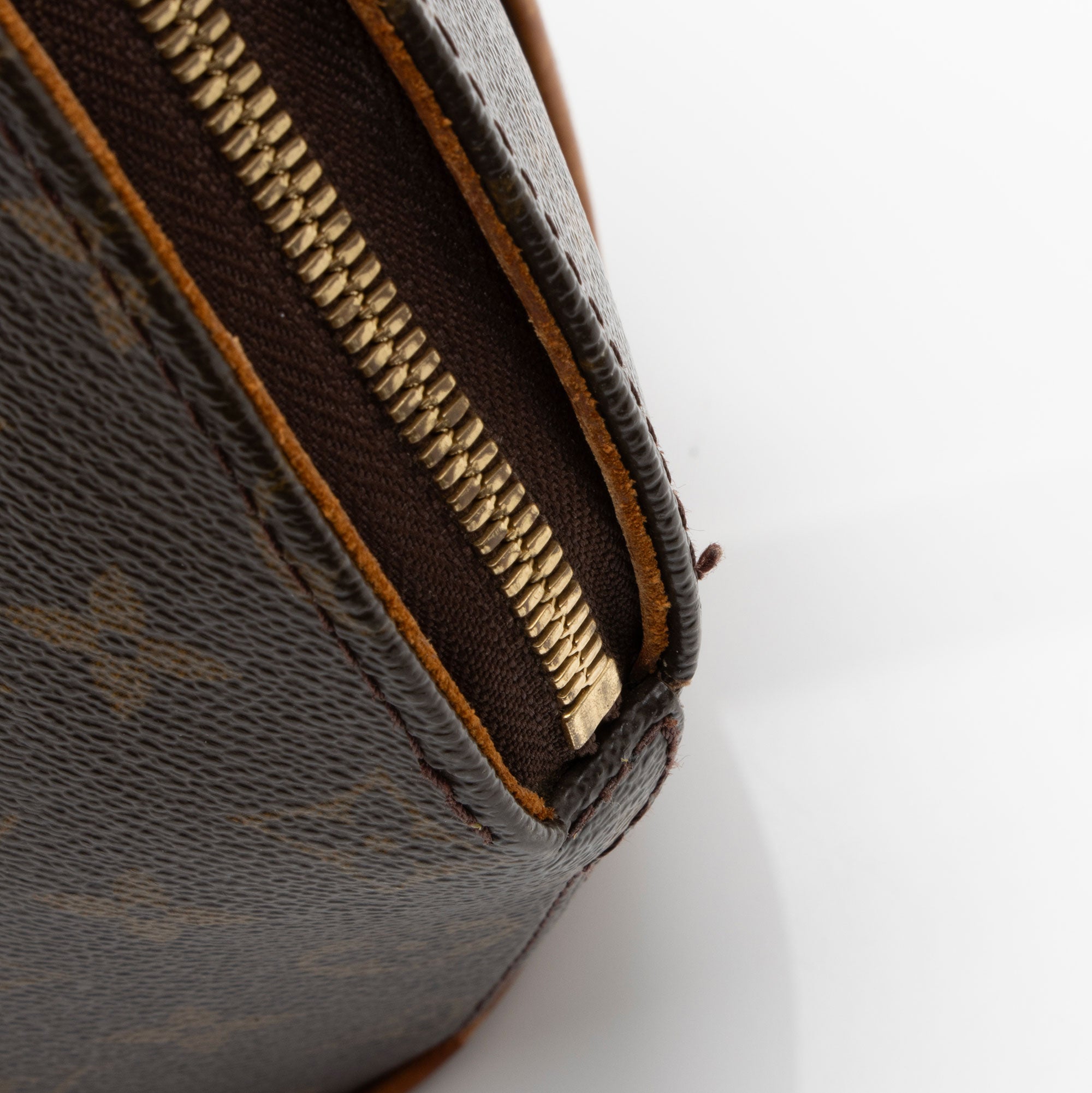 Louis Vuitton Monogram Canvas Ellipse PM Satchel - FINAL SALE (SHF-NcpnPW)