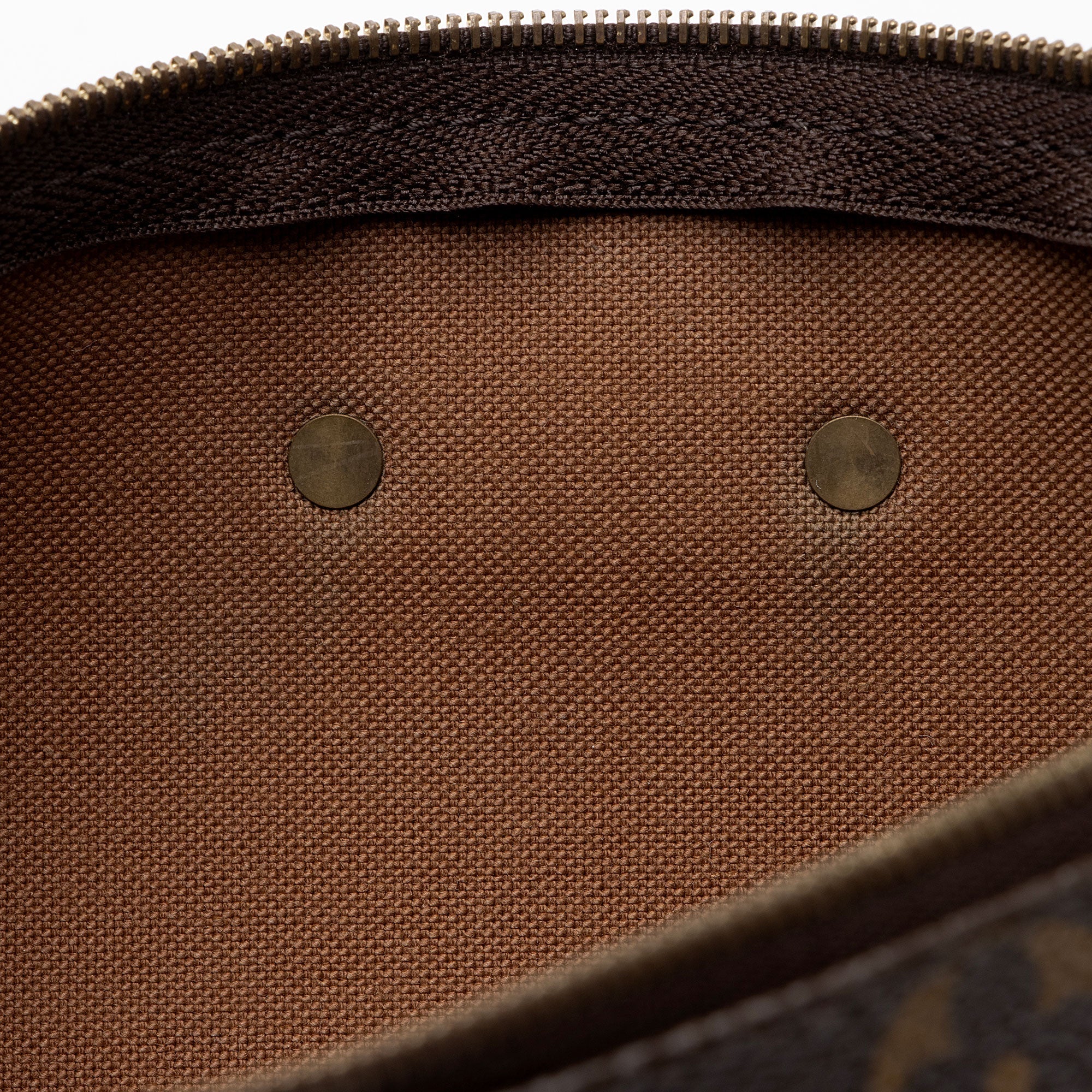 Louis Vuitton Monogram Canvas Eva Clutch (SHF-ihjcas)